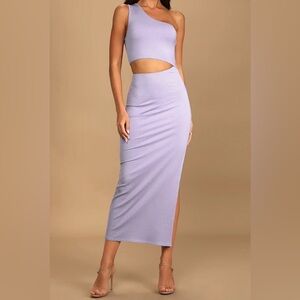 Lulus One Shoulder Midi Dress
Size Small